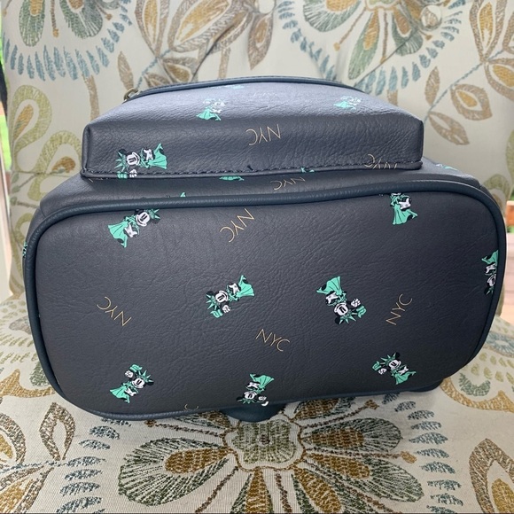 New! Loungefly Disney Minnie Mouse Statue Liberty - Picture 6 of 6